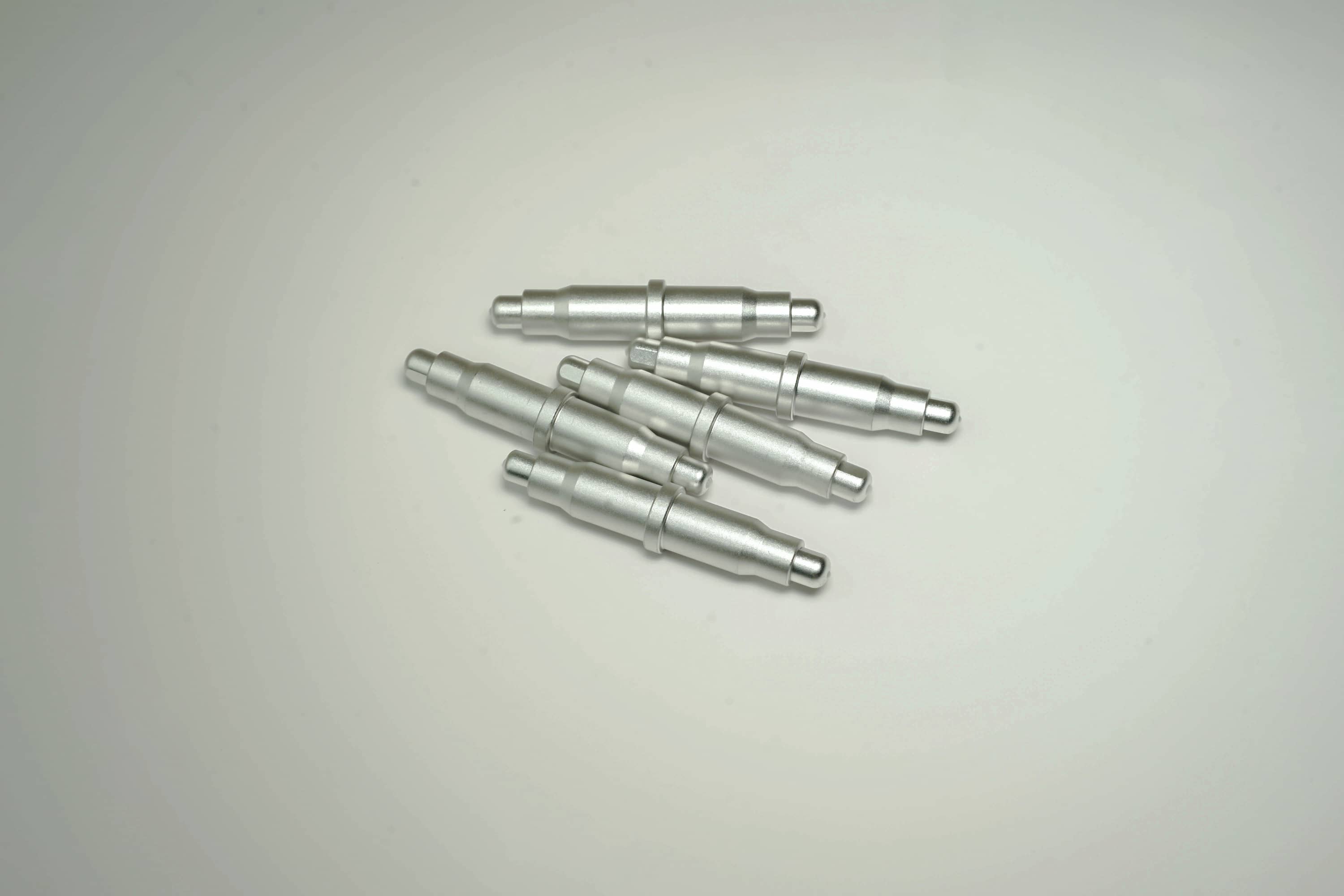 Trụ dao cấn 2 đầu máy bế KTS AVITECH